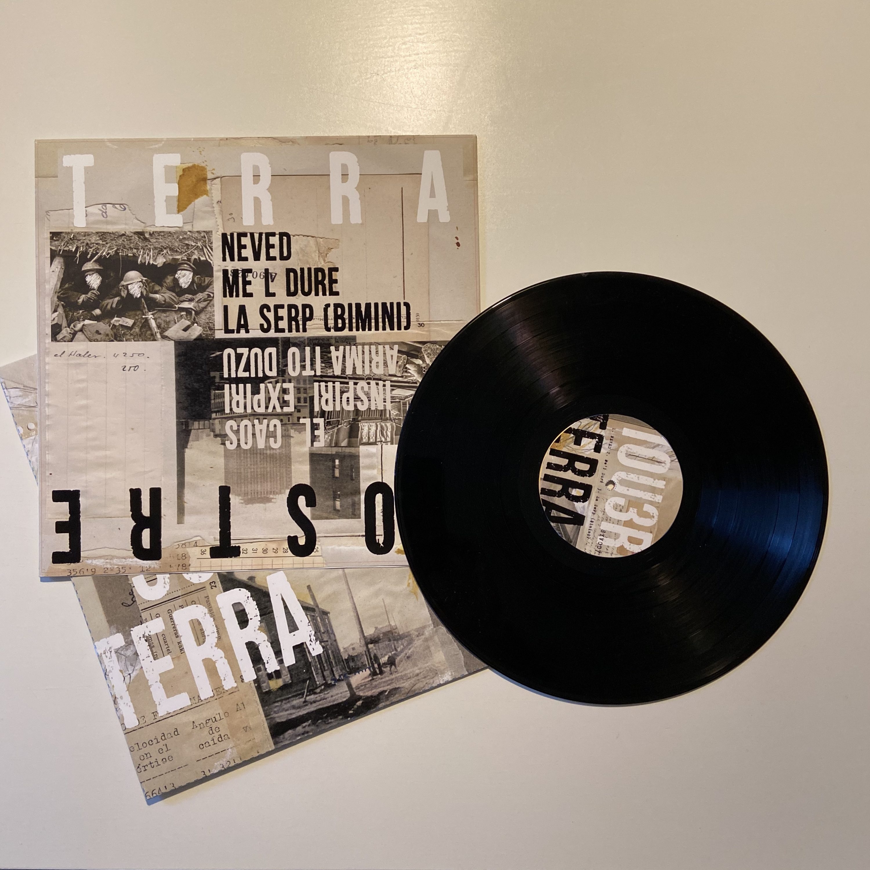 iou3R - SostreterrA (Vinyl, black, 180gr) - Image 3